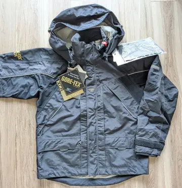 다이와 GORE-TEX 스트레치 올웨더 자켓 사이즈 L