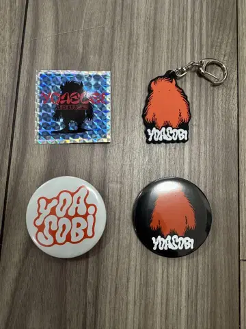 YOASOBI 키링 배지 세트