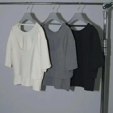 미사용 새상품 anuke/Layered Cut T-shirts 덤 포함