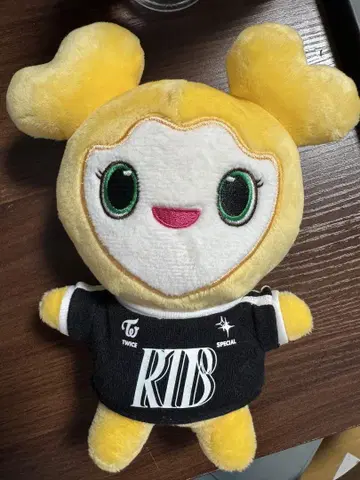 TWICE LOVELYS 봉제 인형 JIVELY
