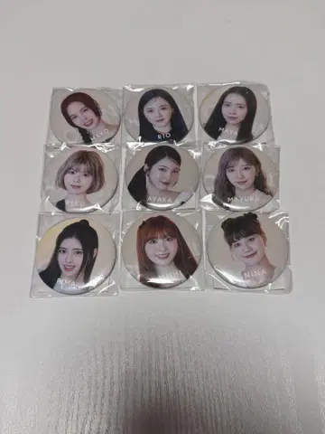 NiziU COCONUT 캔뱃지 세트