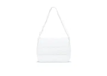 새상품급 Beyond The Vines Pocket Poofy Bag