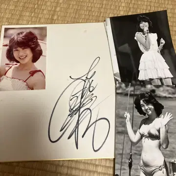 마츠다 세이코 사인 색지 및 브로마이드 8장