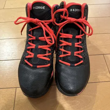 Under Armour 언더아머 하이컷 스니커즈