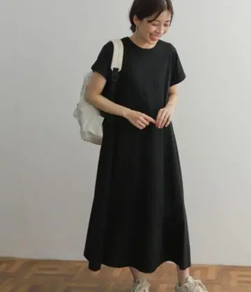 URBAN RESEARCH DOORS A 라인 플레어 컷 원피스