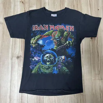 Iron Maiden 2010 북미 투어 티셔츠 S 사이즈
