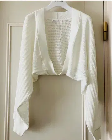 ADEAM 68,200엔 Vacanza Cardigan 가디건