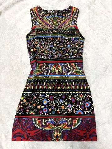 디지구알 Desigual 슬리브리스 원피스 에스닉 패턴 무릎 기장 S