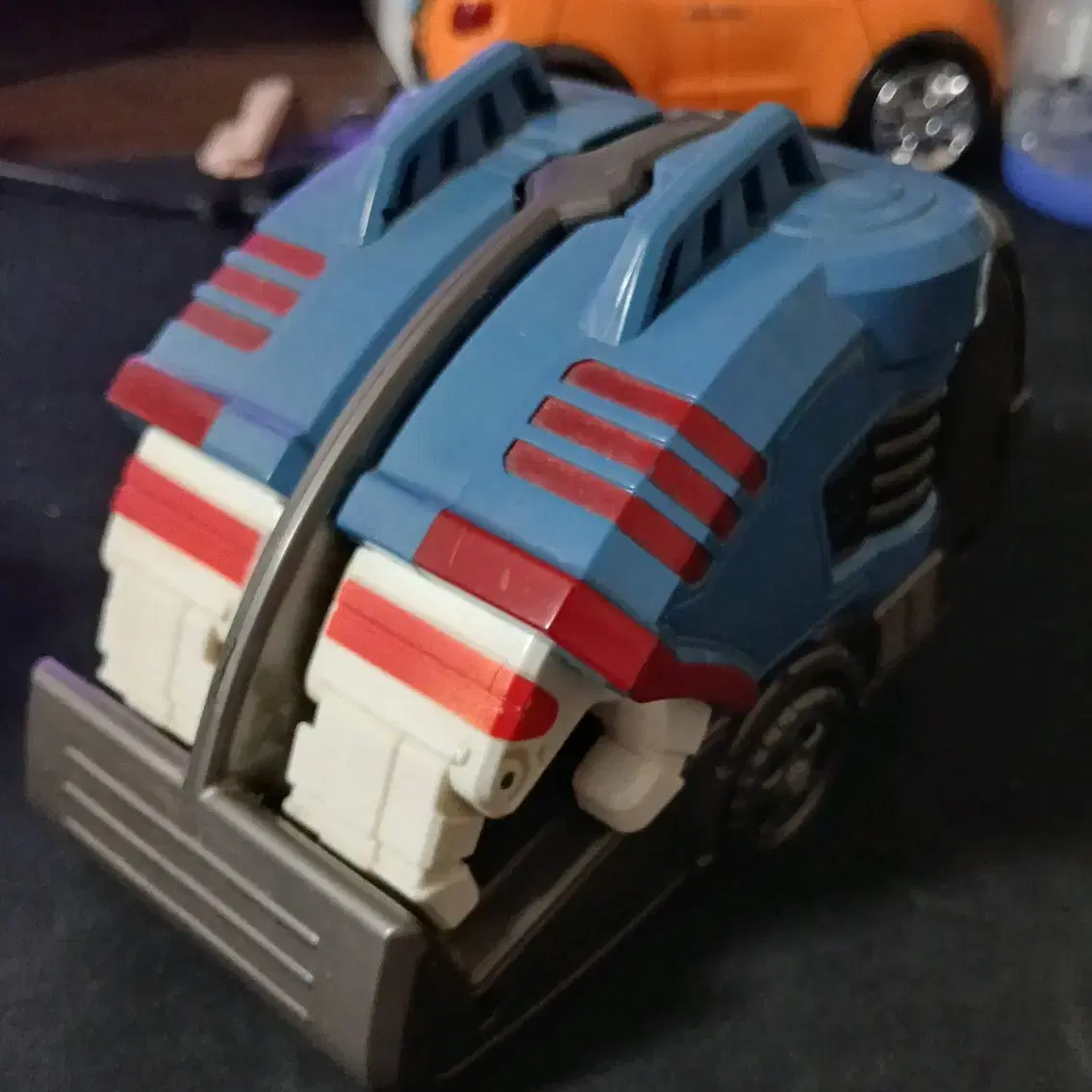 또봇 기가세븐,어드벤쳐x, 델타트론