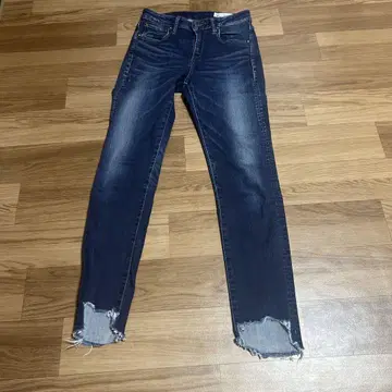 데미지 가공 다크 블루 스키니 데님