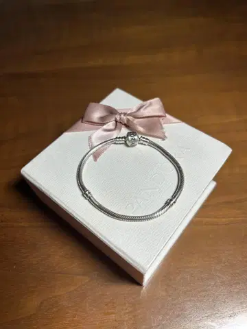 판도라 PANDORA 팔찌 스테디셀러