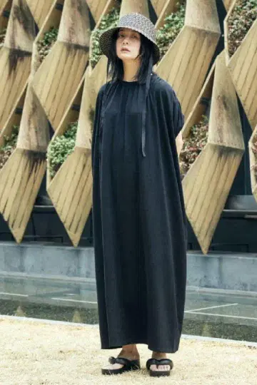 LIFILLCOTTONY GATHERED DRESS 롱 원피스