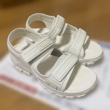 휠라 스포츠 샌들 스니커즈 샌들 흰색 화이트 통굽 25cm LL