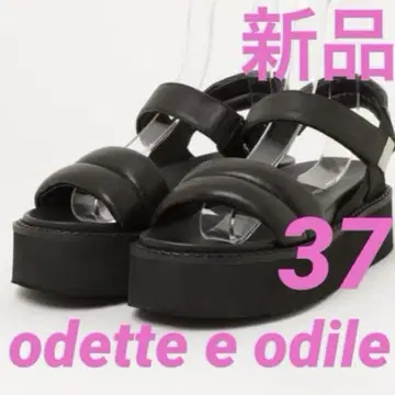 새상품 오데뜨 앤 오딜 통굽 샌들 37 24