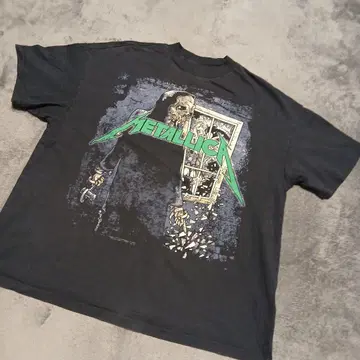 Metallica 그래픽 티셔츠 M 상당