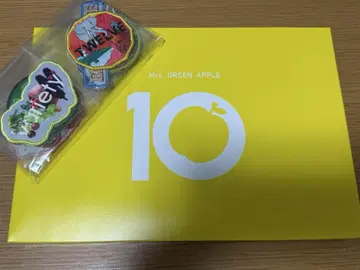 미세스 그린 애플 10 게임 셔츠 및 와펜