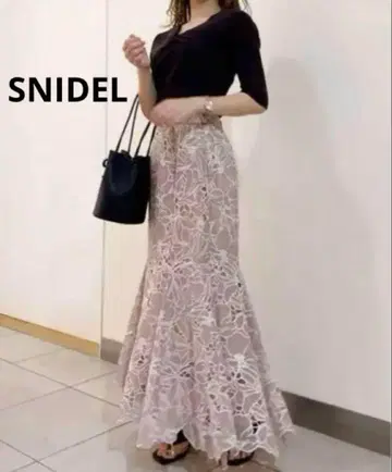 SNIDEL 스나이델 커팅 레이스 머메이드 스커트 0 사이즈