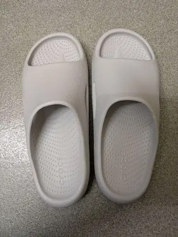 Crocs 샌들 멜로우 리카바리스 라이드