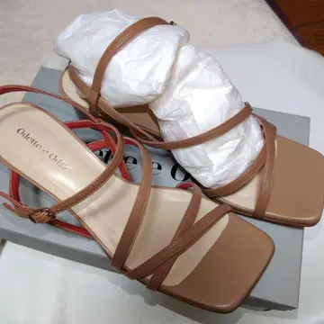 오데뜨 앤 오딜 24cm 샌들