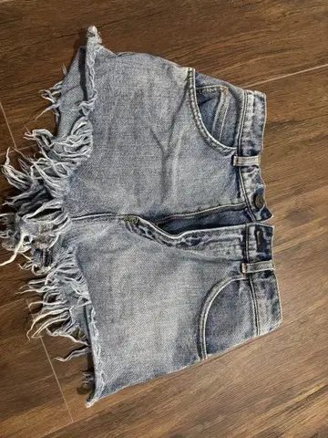 MOUSSY 숏팬츠 데님