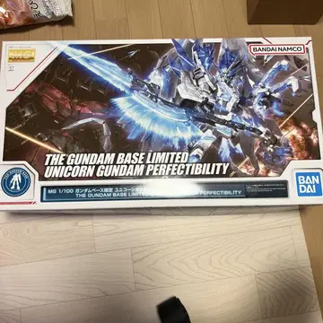 1/100 건담 유니콘 퍼펙트 빌리티