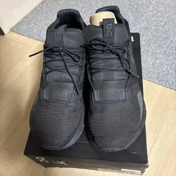 On 클라우드 노바 블랙 29cm 새상품급