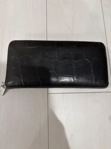 블랙 가죽 크로커다일 패턴 장지갑