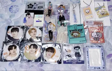 treasure JUNKYU 아크릴 스탠드 & 배지 세트 묶음 판매