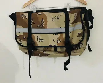 디저트 카모 메신저 백 방수 유니섹스 새상품급 배송비 포함