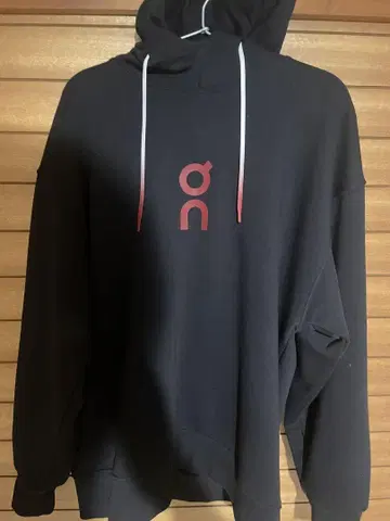 on Graphic Club Hoodie S 블랙
