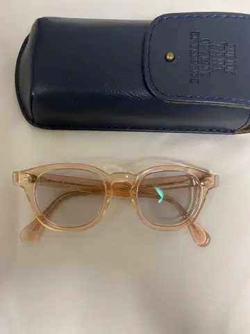 JULIUS TART OPTICAL 줄리어스 타트 옵티컬