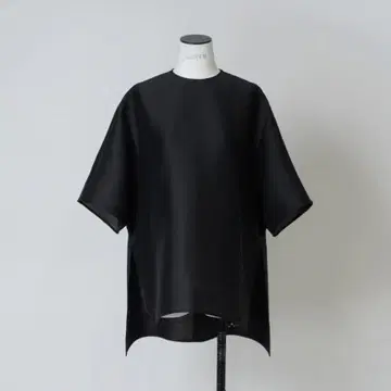 LOHEN 로헨 T-블라우스