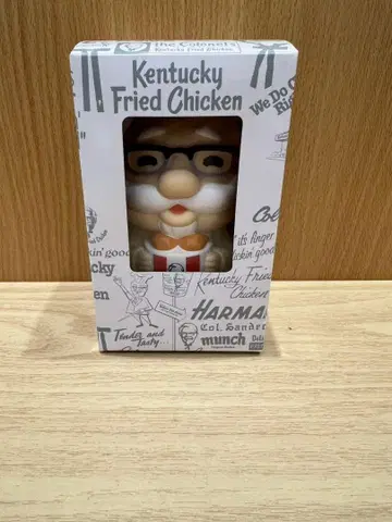 커넬 샌더스 피규어 저금통