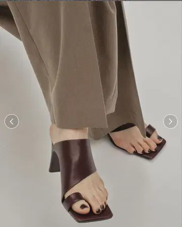 todayful Square Leather Sandals 샌들