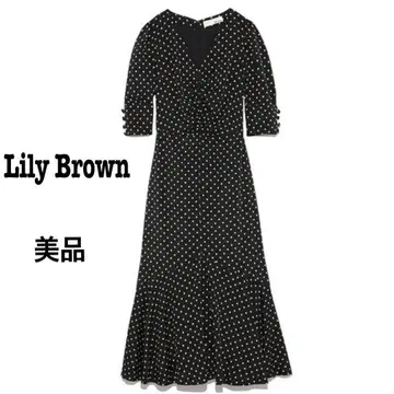 새상품급 Lily Brown 도트 원피스 블랙 검정 롱 원피스