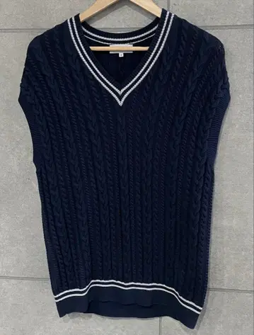 MACKINTOSH LONDON 니트 베스트 V넥 네이비 38 사이즈