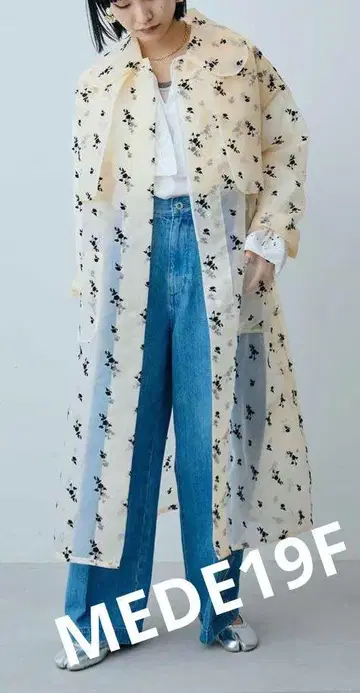 MEDE19f Boutique 888 오간자 플로키 프린트 코트