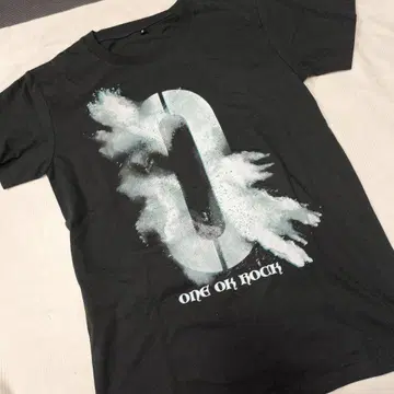 새상품급 ONE OK ROCK 그래픽 티셔츠 2018 공식 굿즈