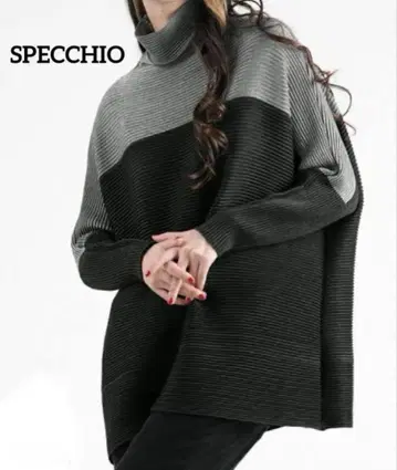 SPECCHIO 셔틀 플리츠 바이컬러 하이넥 풀오버