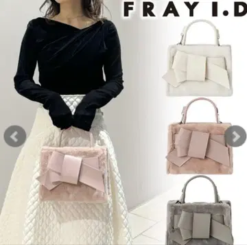 FRAY I.D 퍼 리본 미들 백 핑크