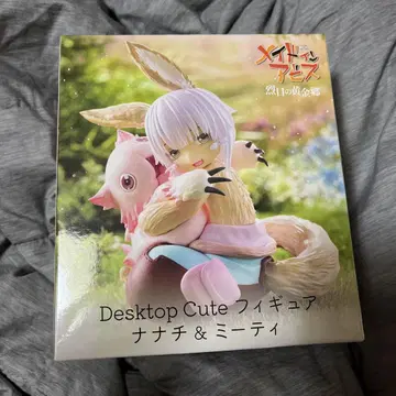 Desktop Cute 피규어 나나치 & 미티