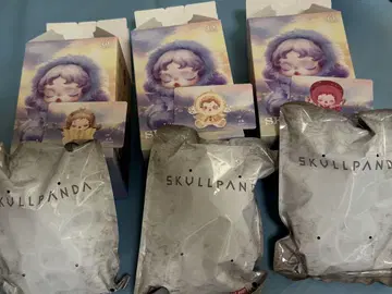 SKULLPANDA 봉제 인형 펜던트