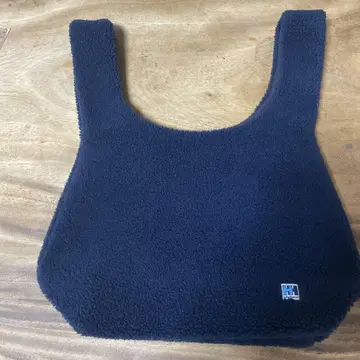 헬리한센 보아 백 네이비