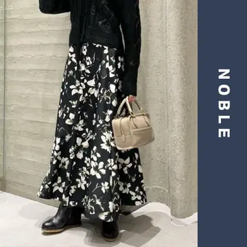 NOBLE 노블 사진 플라워 프린트 스커트