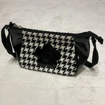 새상품급 MARY QUANT 마리 콴트 하운드투스 체크 까멜리아풍 플라워
