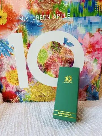 MGA Official Light Stick 미니어처 - 10주년 기념