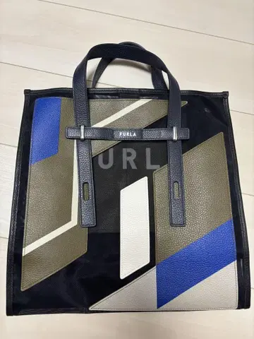 새상품급 훌라 FURLA MAN GIOVE 토트백