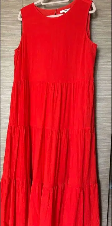 유니클로 미국 사이즈 S 롱 티어드 원피스 일본 사이즈 M