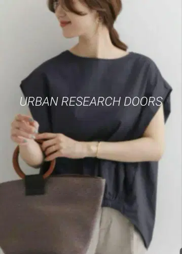 새상품급 URBAN RESEARCH 프론트 개더 프렌치 와이드 블라우스