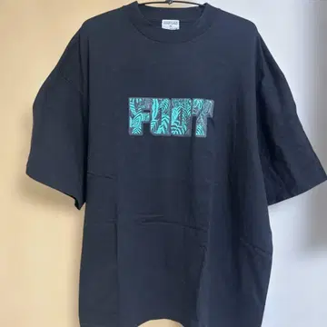 다트 티셔츠